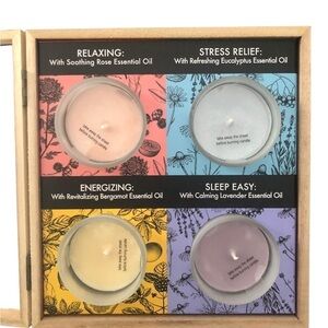 Bloomfield Luxury Soy Aromatherapy Candle 4 PC Set Essential Oils Wood Box New